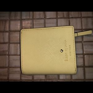 KATE SPADE COMPACT WALLET